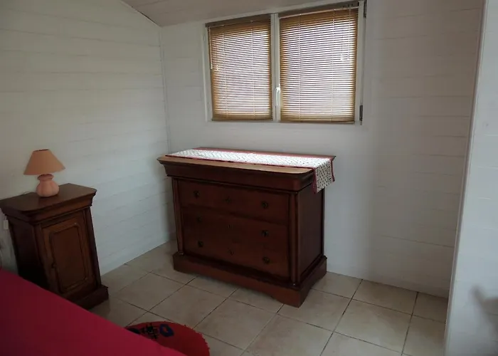 Mobil & 6 Pers Parc De Loisirs *